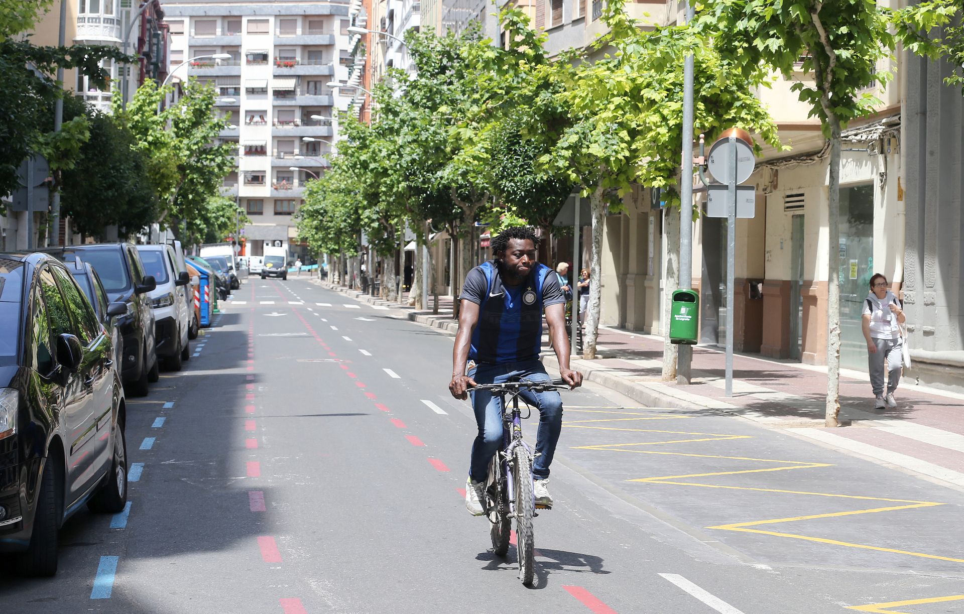 Estado actual que presenta la avenida de Portugal tras la supresión del carril bici a contraflujo un 22 y 23 de agosto.