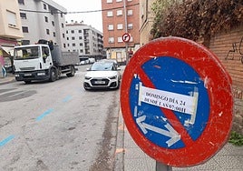 Aviso de los cortes previstas en una de las calles de Calahorra por las fiestas.