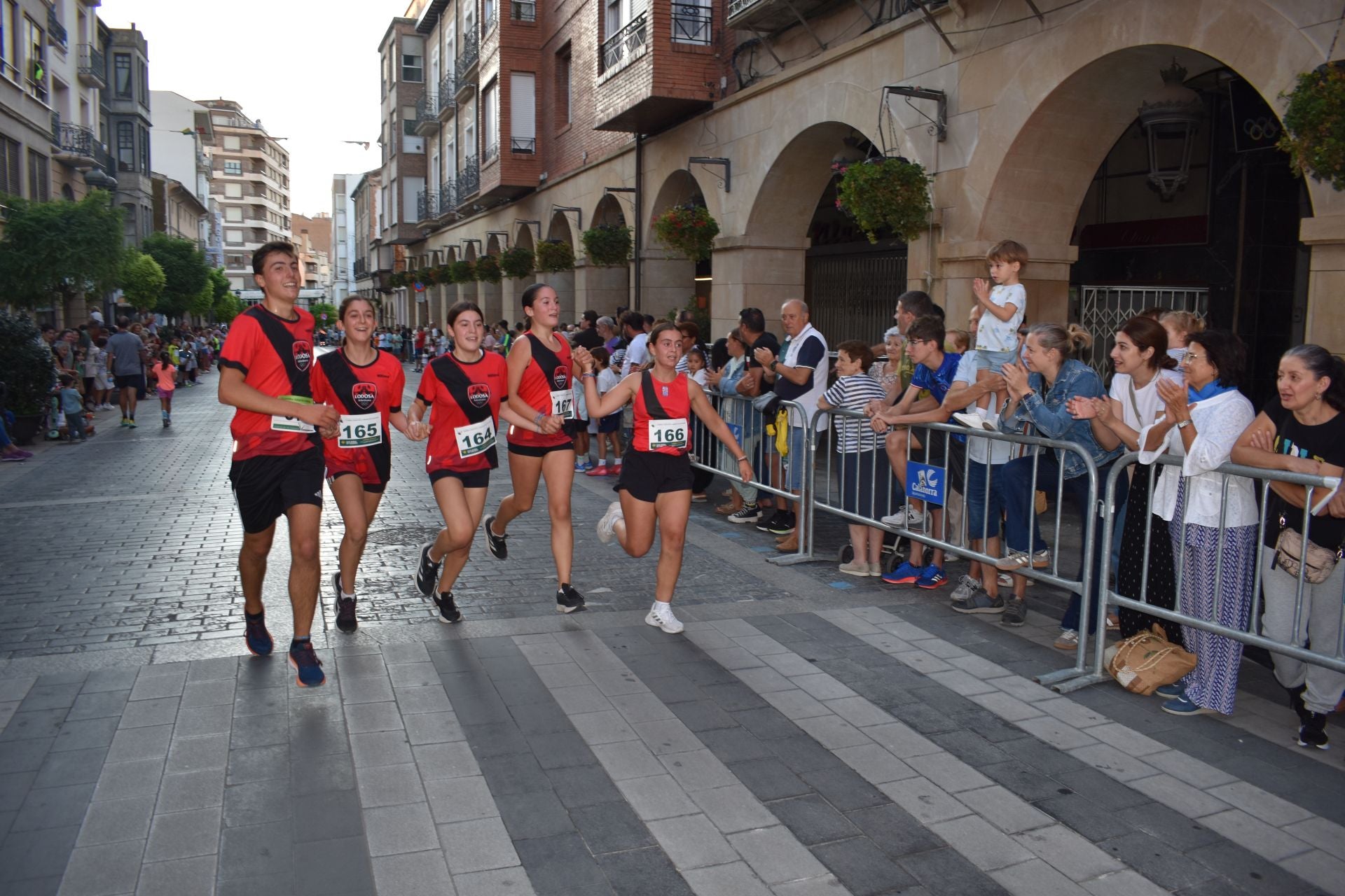Las imágenes de la carrera Ciudad de Calahorra