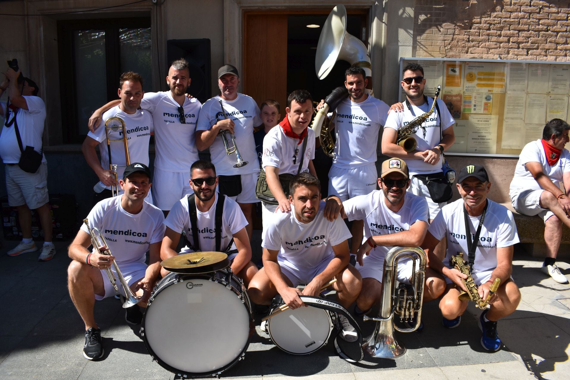 Todo el color de las fiestas de Aldanueva de Ebro