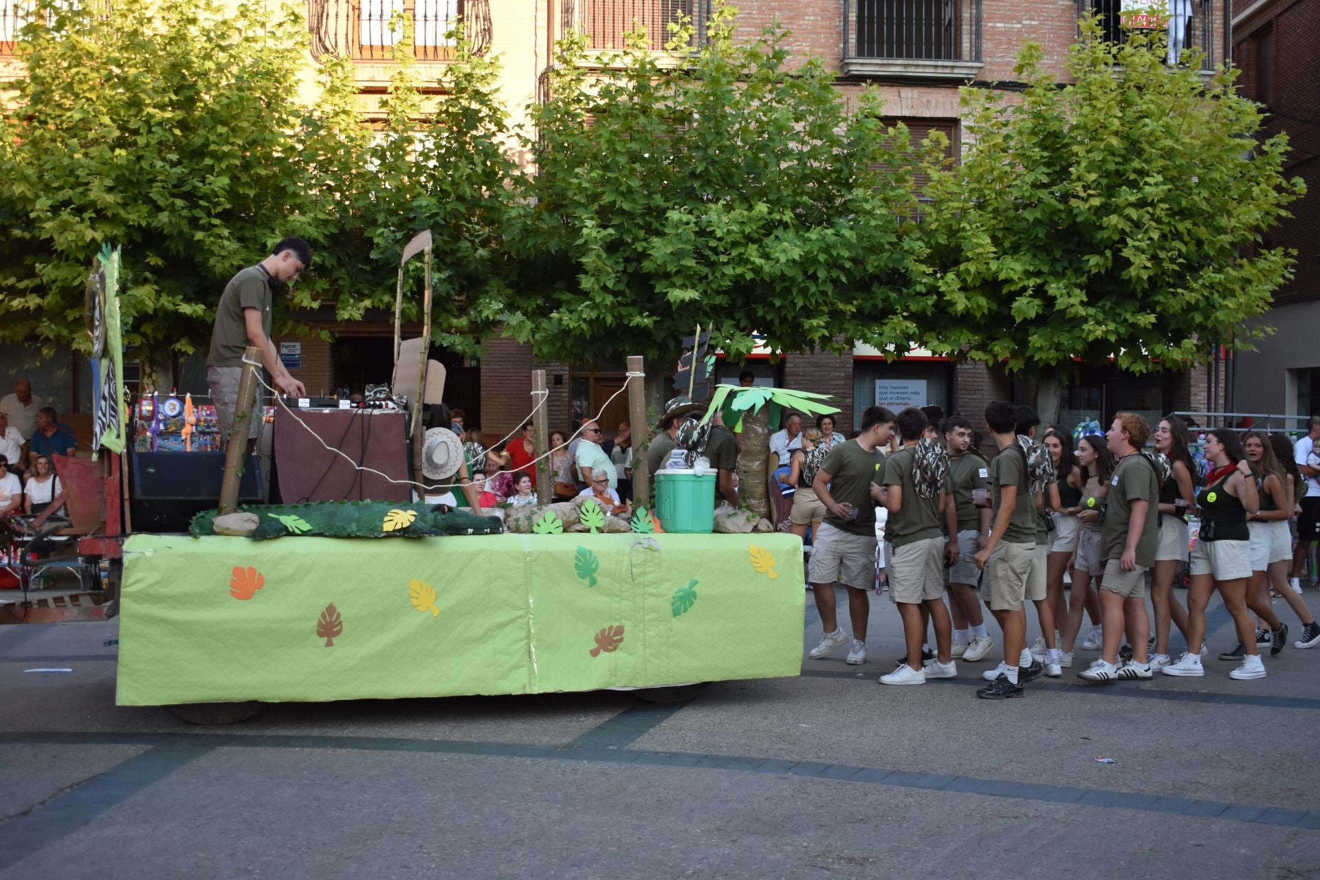 Todo el color de las fiestas de Aldanueva de Ebro