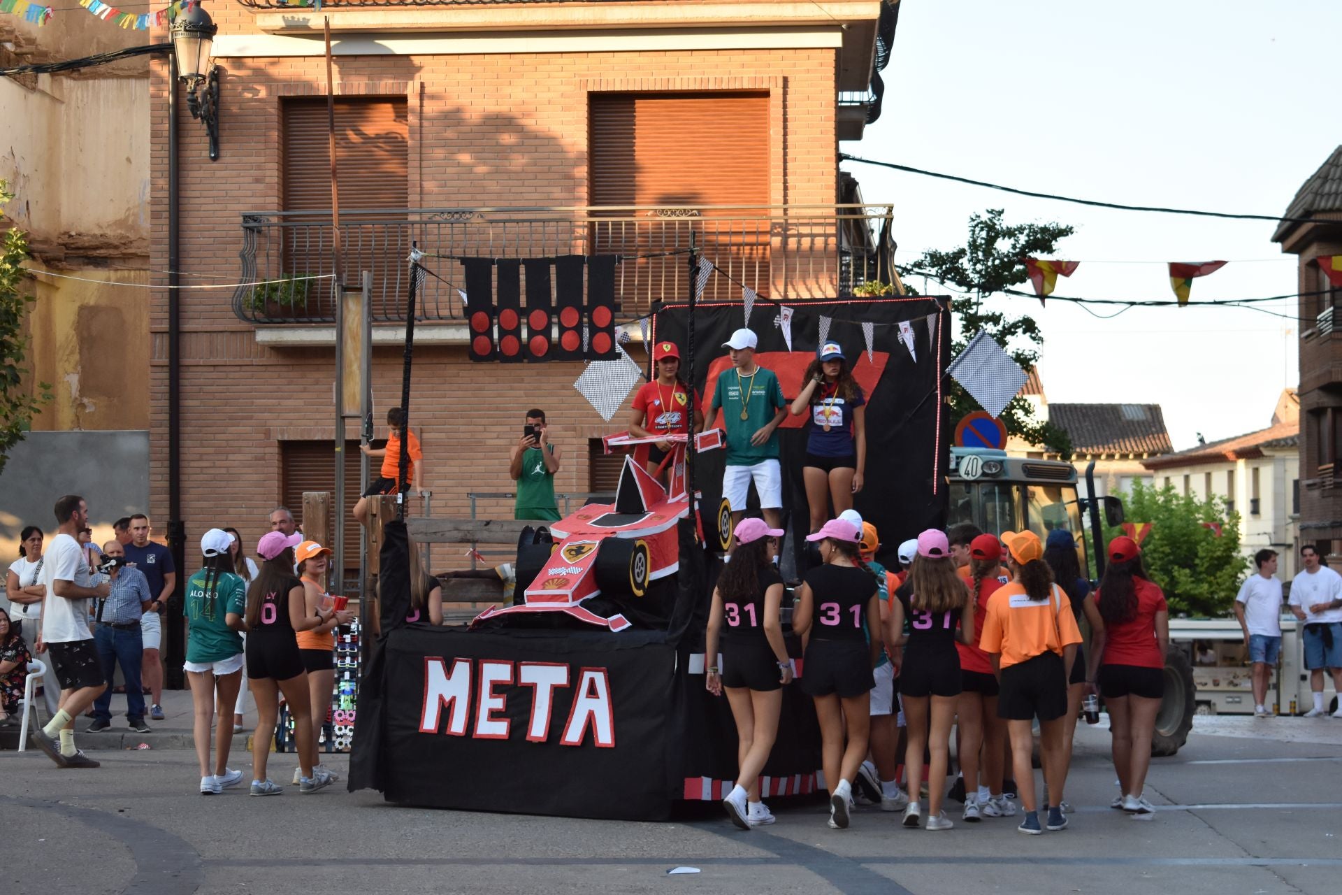 Todo el color de las fiestas de Aldanueva de Ebro