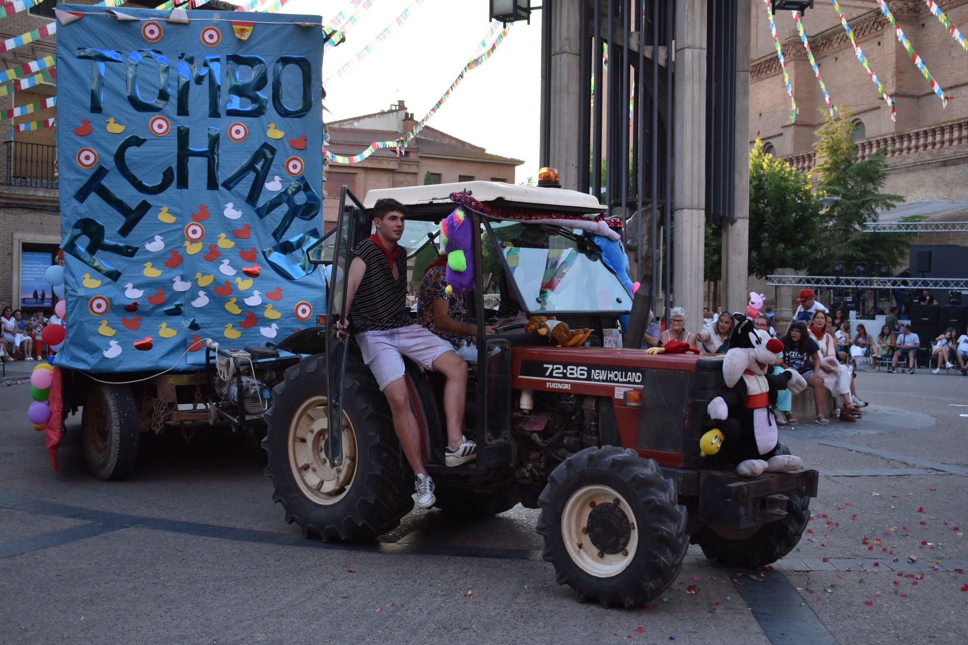 Todo el color de las fiestas de Aldanueva de Ebro