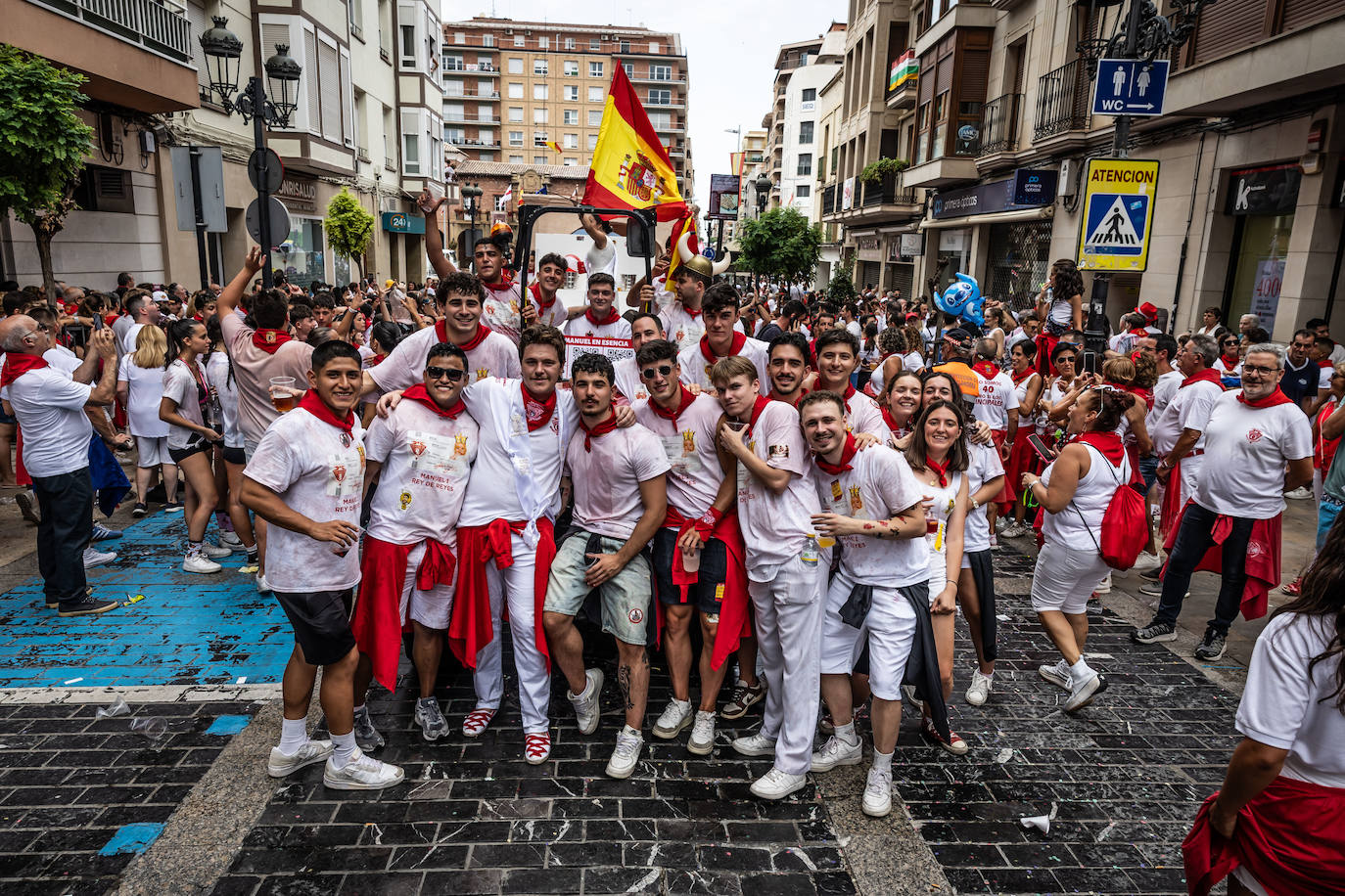 Chupinazo y carrozas: las primeras imágenes de Calahorra en fiestas