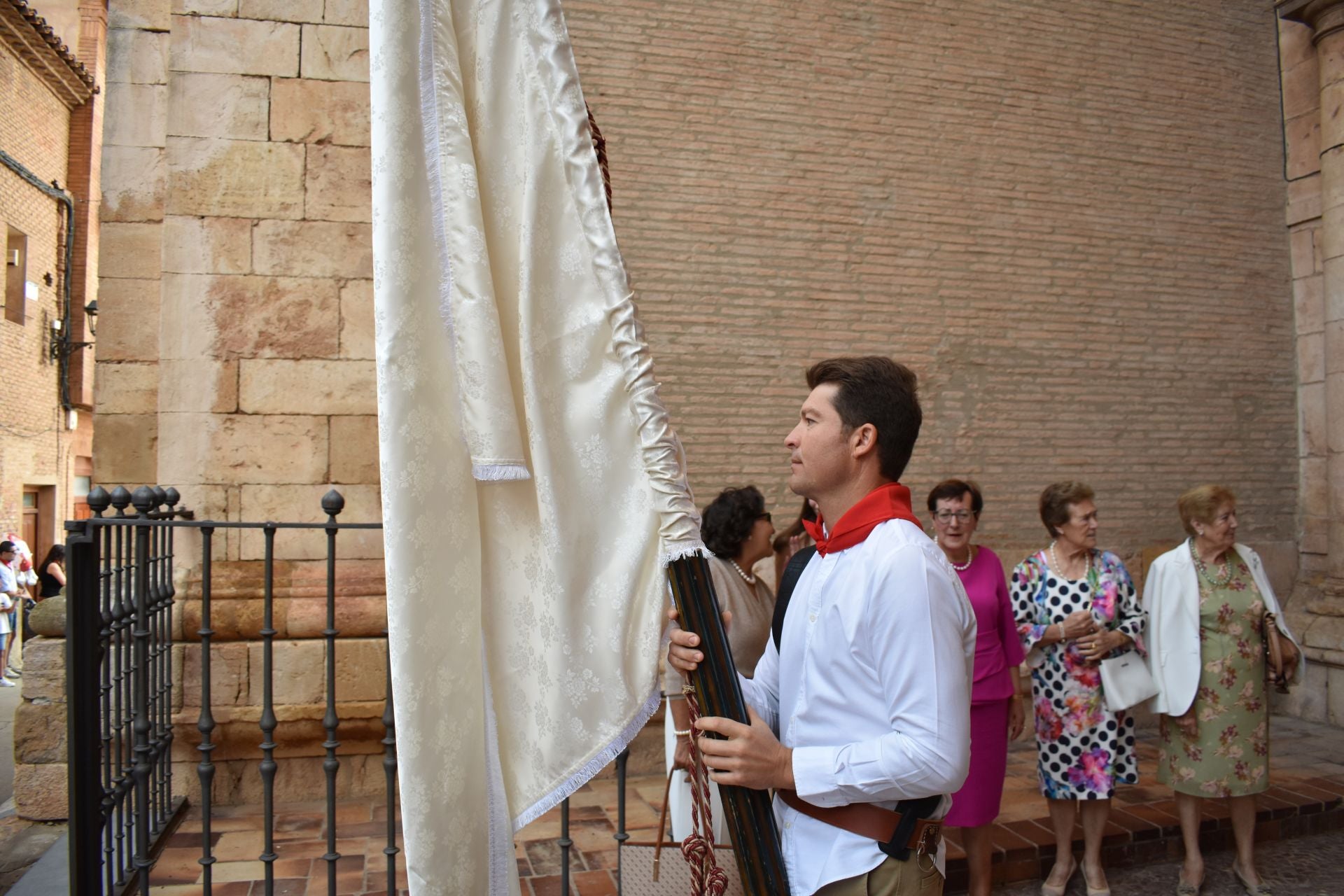 Las imágenes del día de San Bartolomé en Aldeanueva