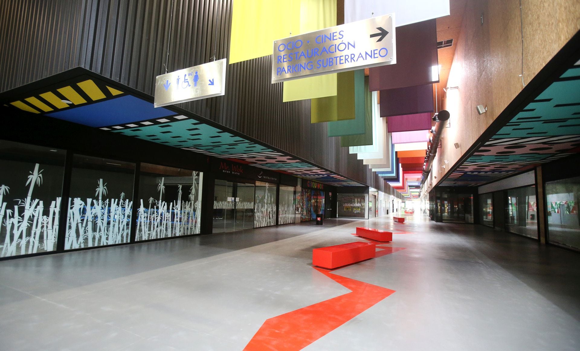 La galería comercial está en fase de reforma.