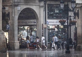 Tormenta en Logroño, en una imagen de archivo.