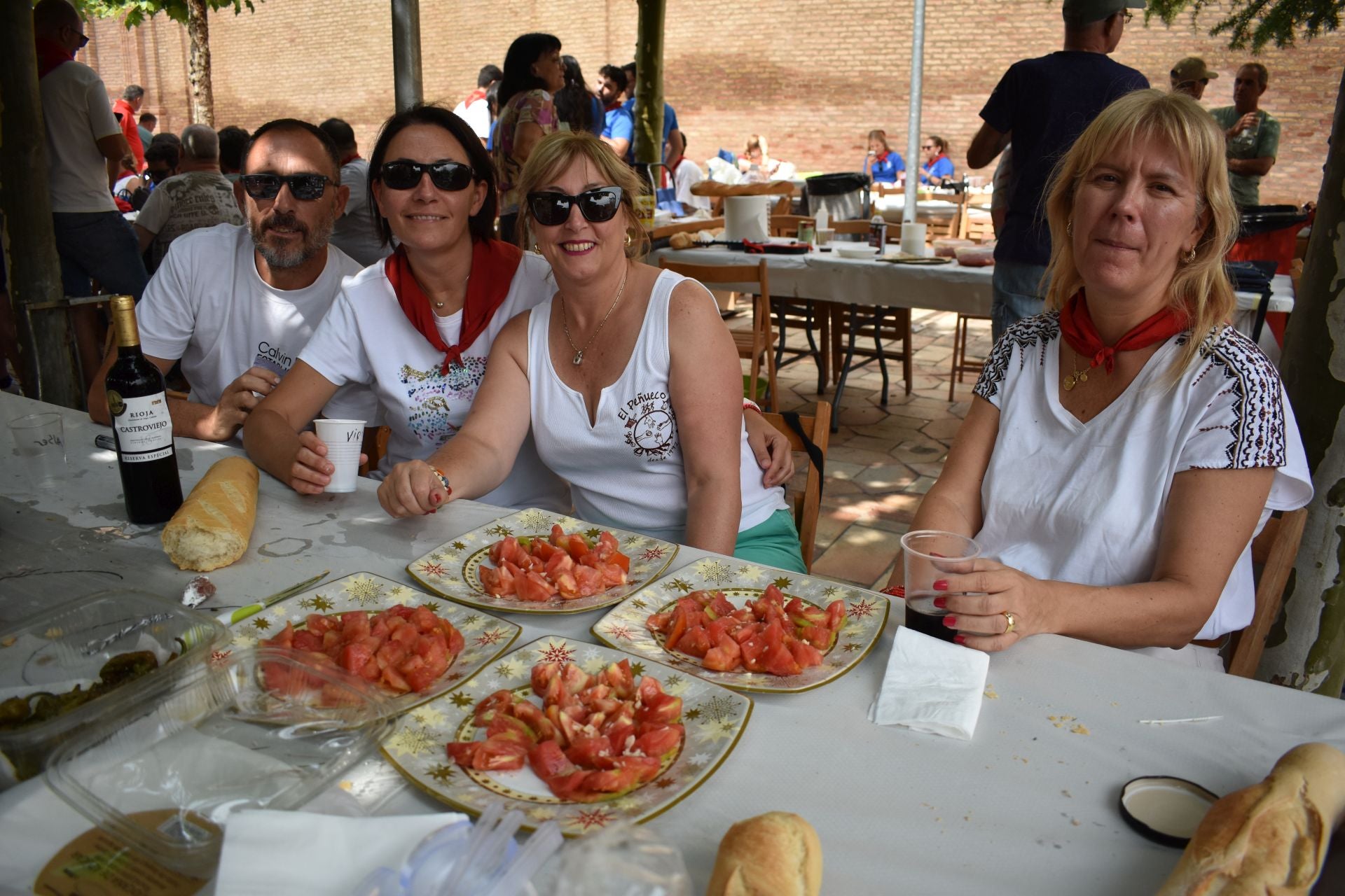 El concurso de calderillos de Aldeanueva reúne a veintidos cuadrillas