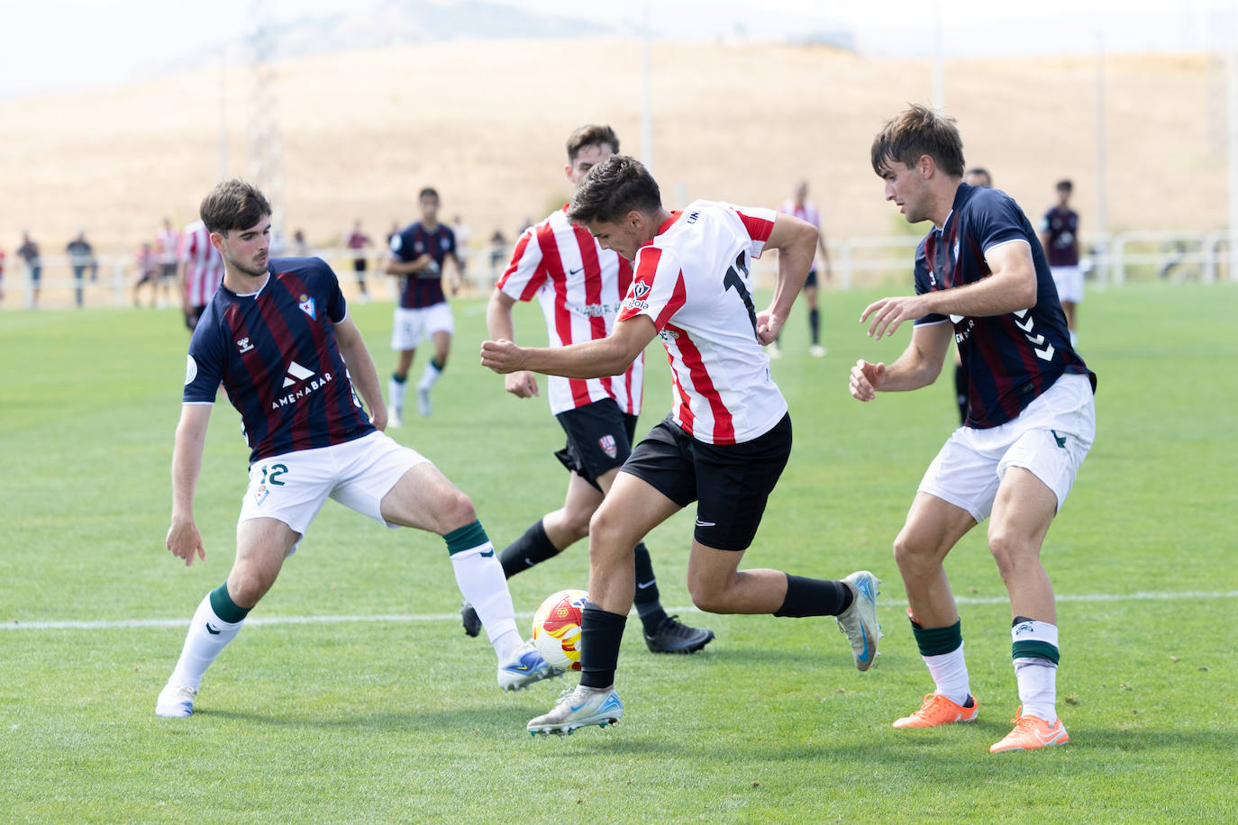 Las imágenes del encuentro UDL-Eibar B