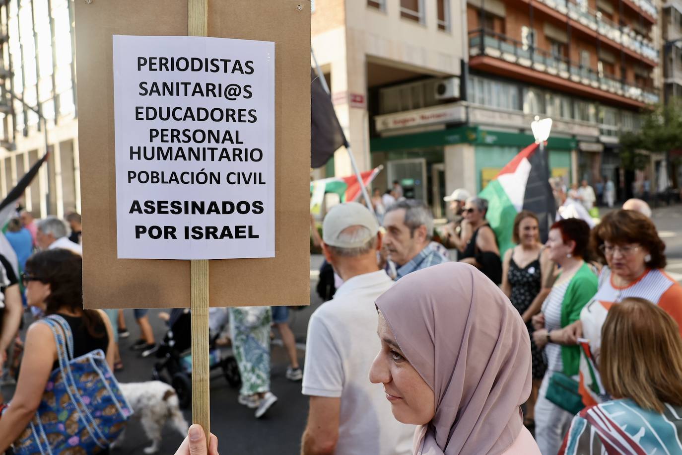 Las imágenes de la movilización logroñesa contra el «genocidio palestino»