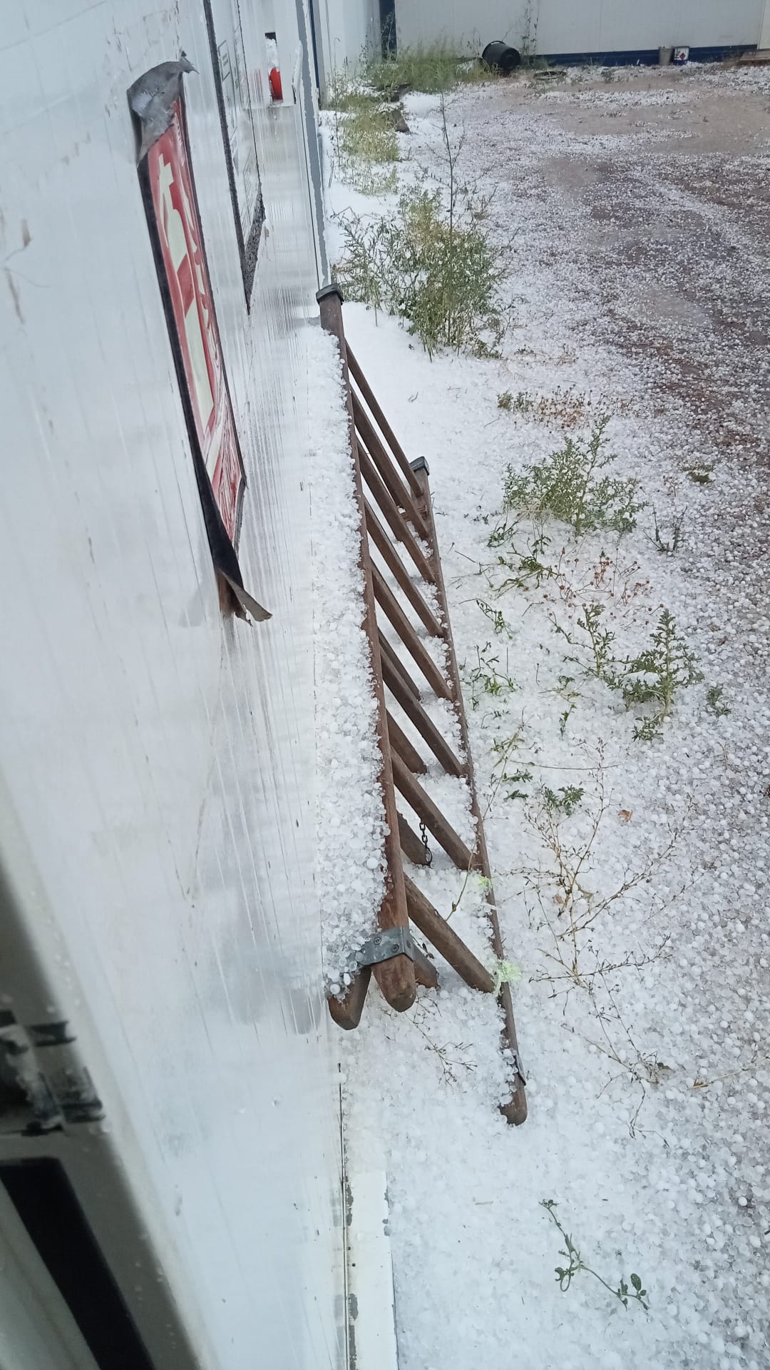 Intensa granizada en varias localidades riojanas