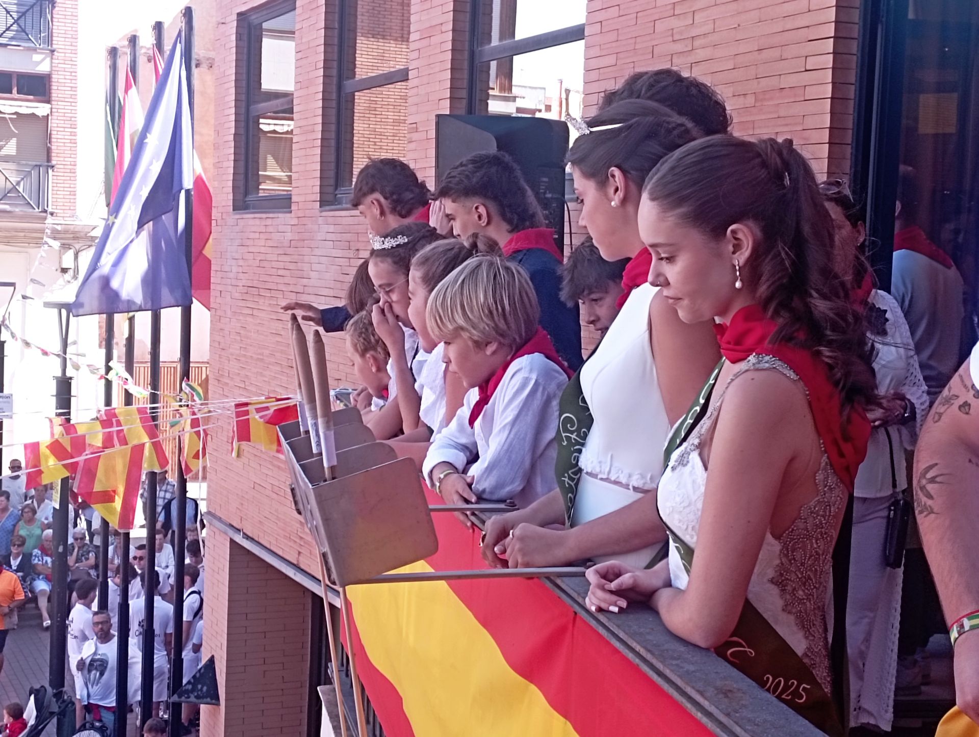 Las imágenes del chupinazo de Pradejón