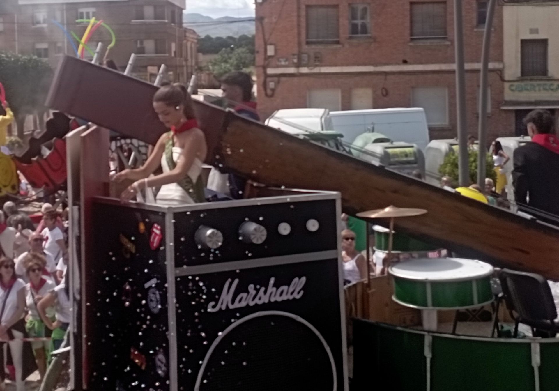 Las imágenes del chupinazo de Pradejón