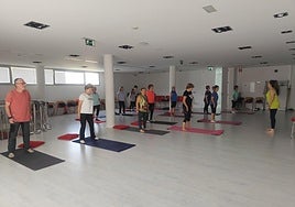 El de estiramientos es uno de los cursos habituales en la oferta del Centro Caja Rioja cada año.