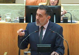 Las frases que han desatado las risas en el Parlamento de La Rioja: «Necesitamos bomberos con buena manguera»