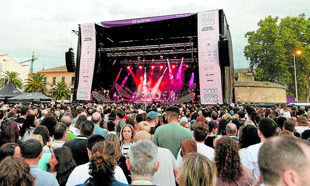 Scroll Story foto grande 1