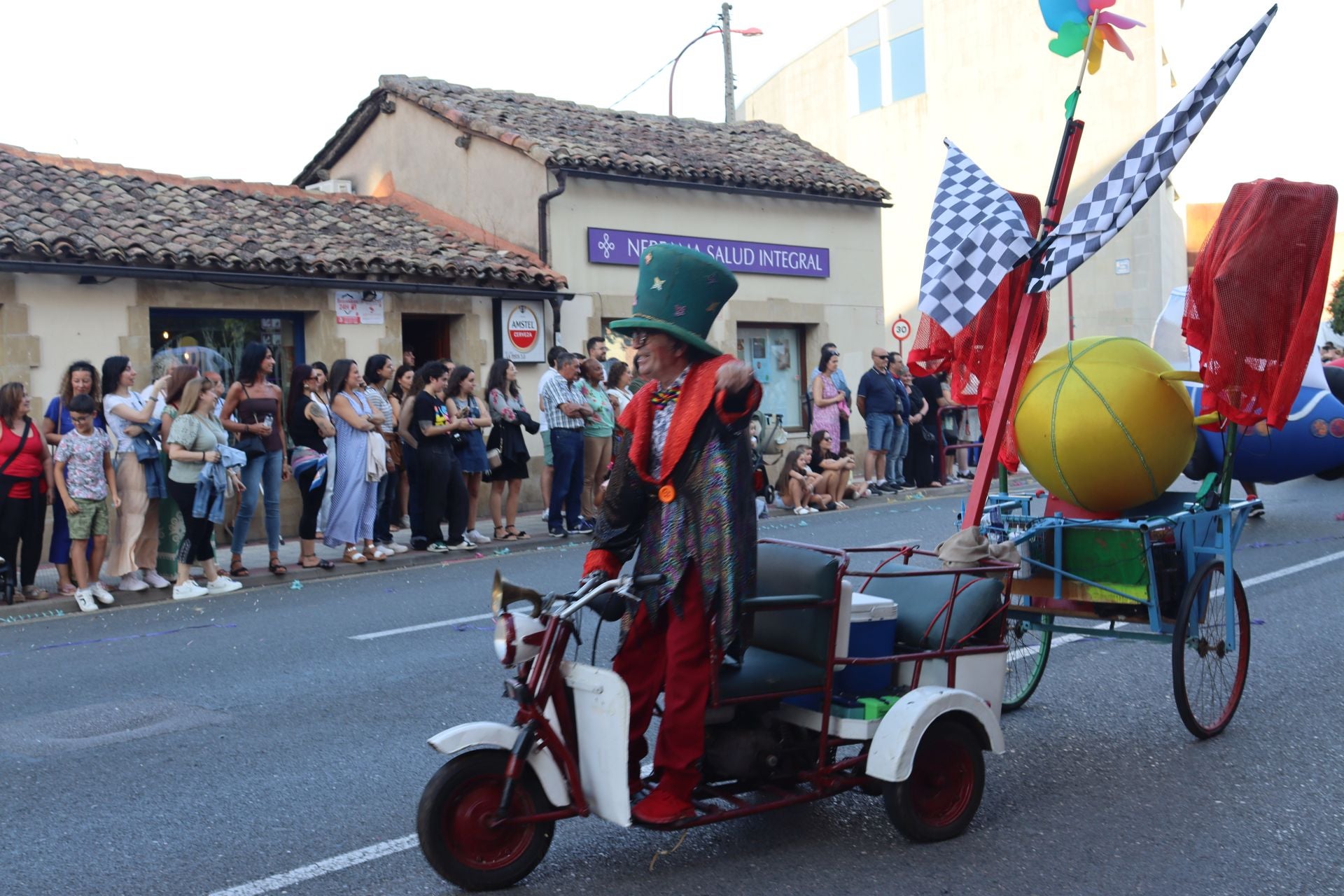 Las imágenes del desfile de carrozas de Haro
