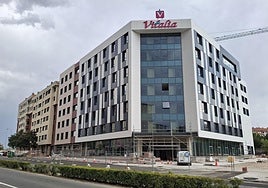 La nueva residencia de personas mayores de Vitalia, al final de la avenida de Lobete, en Logroño.