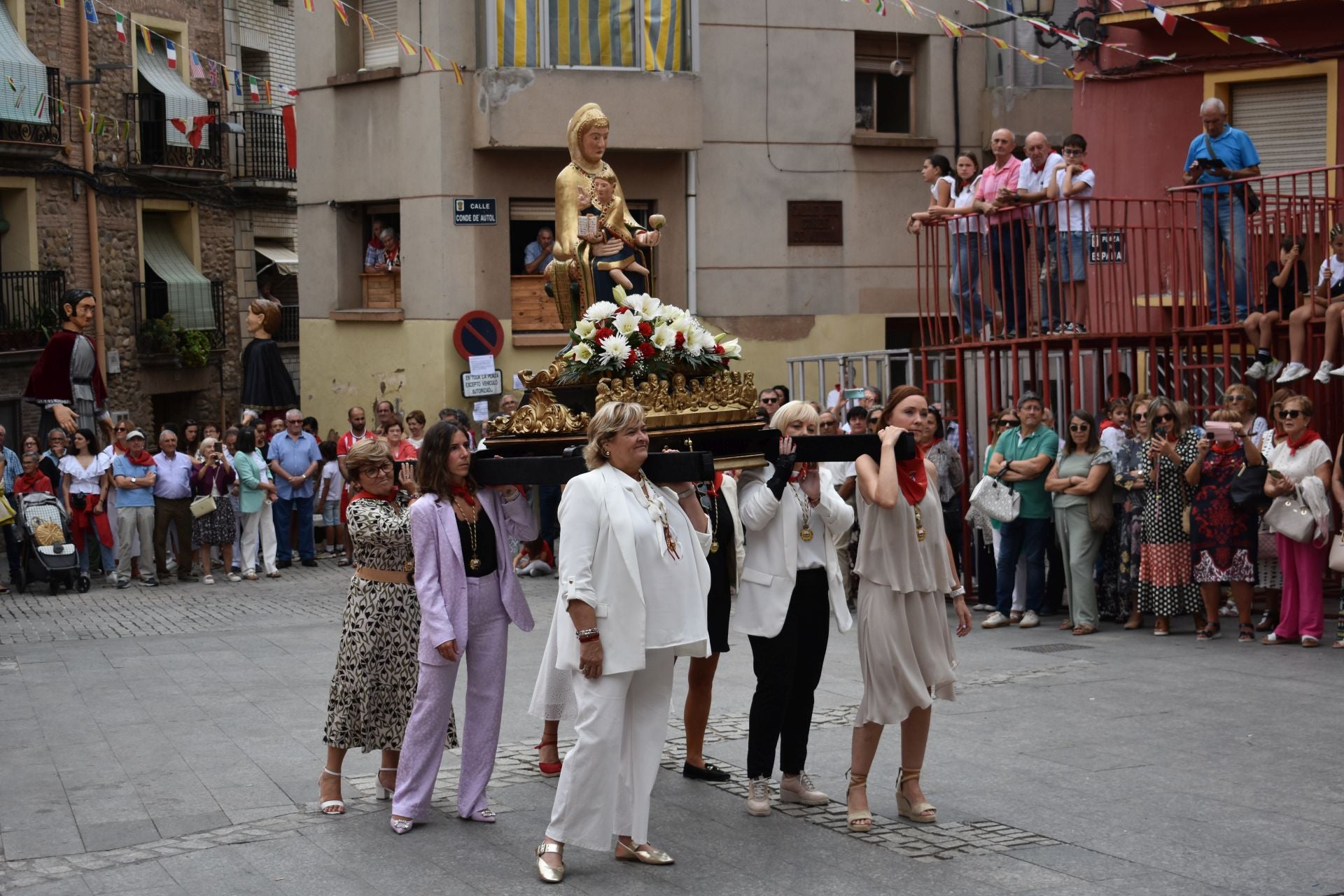 Autol celebra el día grande de sus fiestas