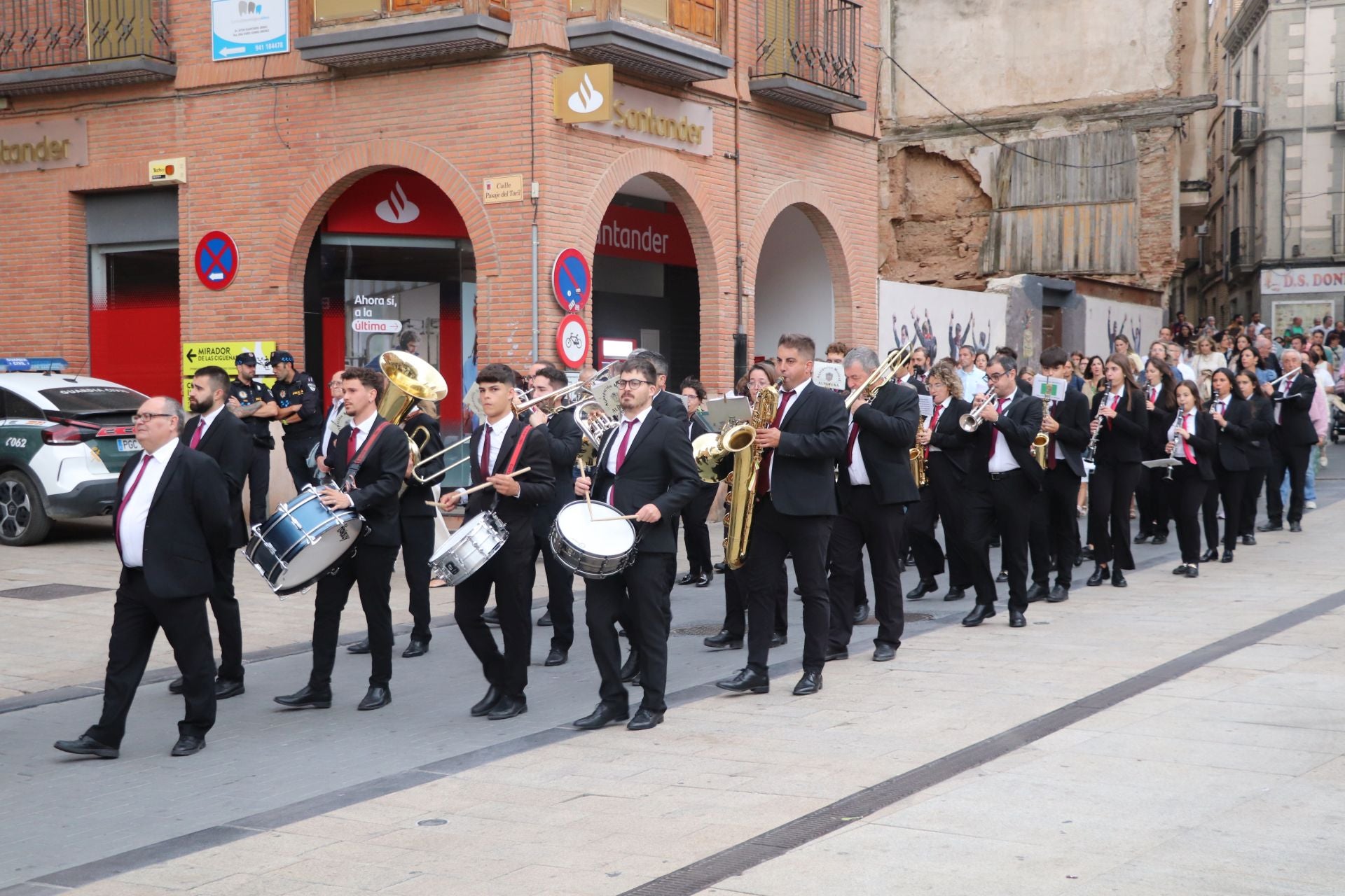 Alfaro celebra a la Virgen del Burgo