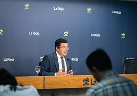 Alfonso Domínguez, tras la rueda de prensa del Consejo de Gobierno