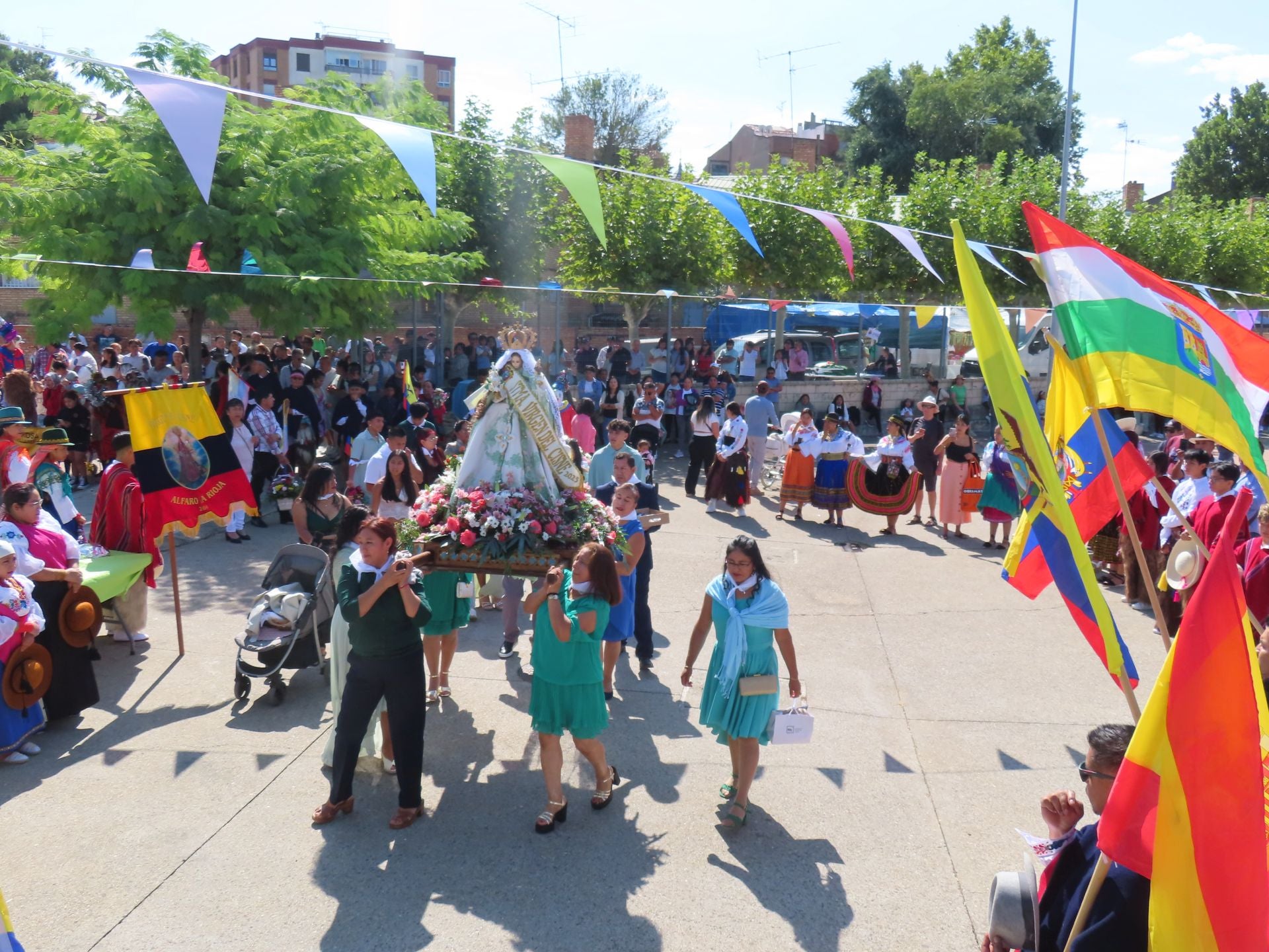 La comunidad ecuatoriana de Alfaro celebra la virgen del Cisne
