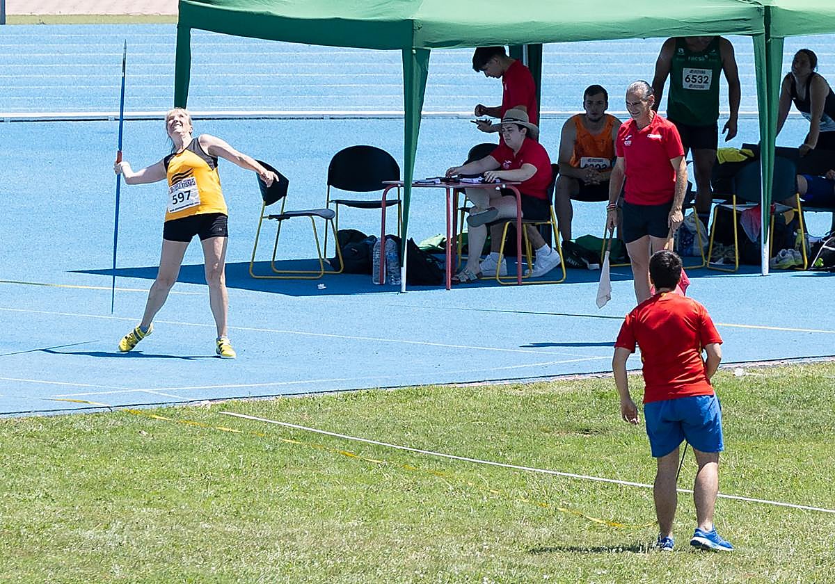 Pilar Alonso, en un lanzamiento.