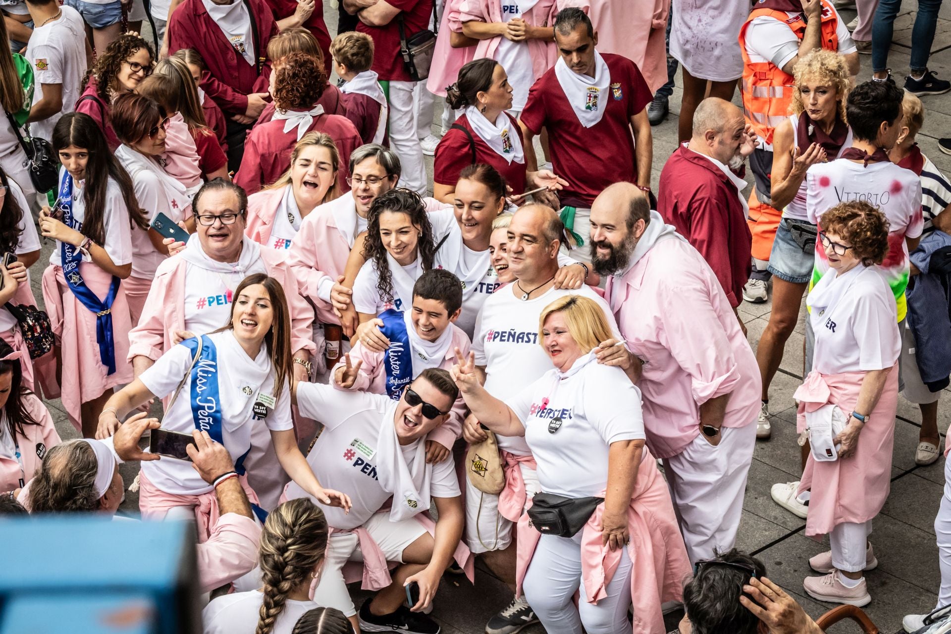 Las imágenes del cohete de San Mateo de Logroño desde la plaza del Ayuntamiento