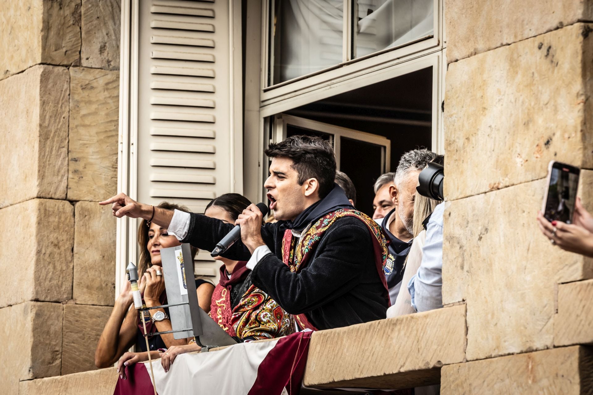 Las imágenes del cohete de San Mateo de Logroño desde la plaza del Ayuntamiento