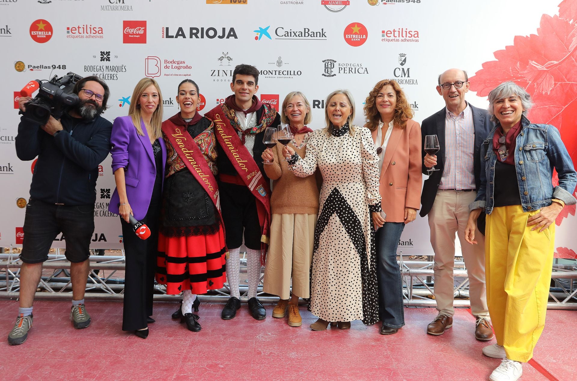 Gonzalo Sanz, Yolanda Pérez, los Vendimiadores Judith Duro y David Schubert, Teresa Cobo, María José Zapata, Alicia Ubago, Alberto Canals (UNIR) y Estíbaliz Espinosa. 