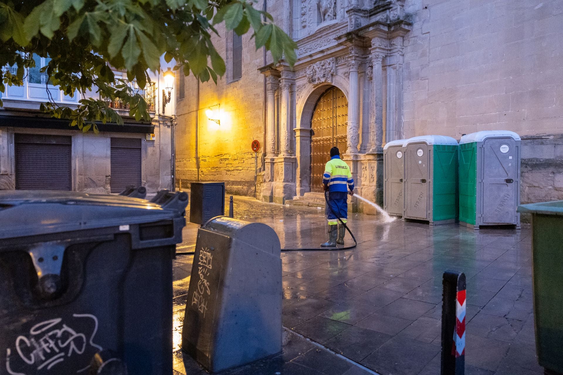 El trabajo de Logroño Limpio en San Mateo