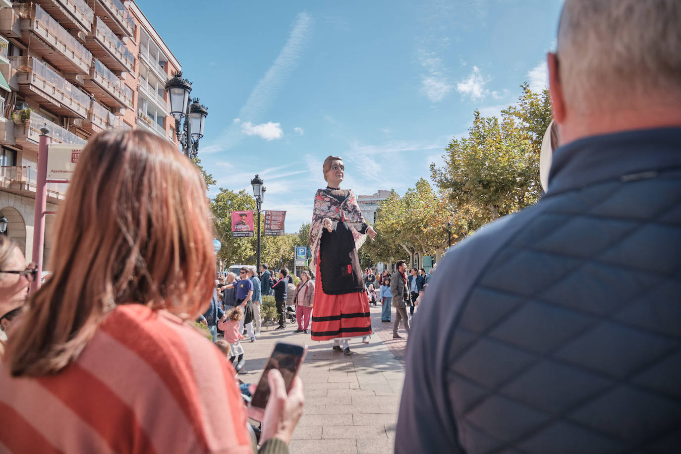 Logroño se llena de música, gigantes y sabores por San Mateo