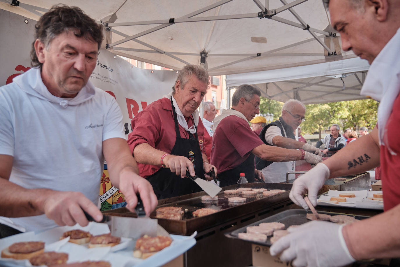 Logroño se llena de música, gigantes y sabores por San Mateo