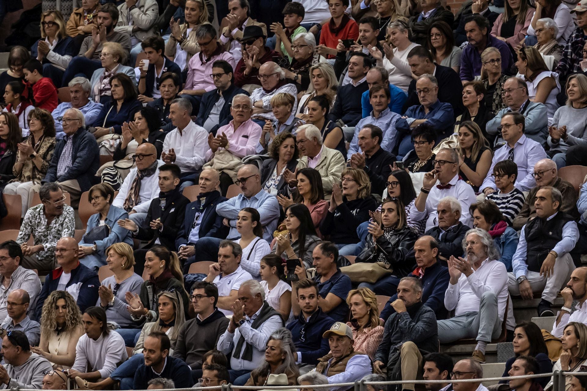 Borja Jiménez, a hombros en el cierre de la feria de San Mateo