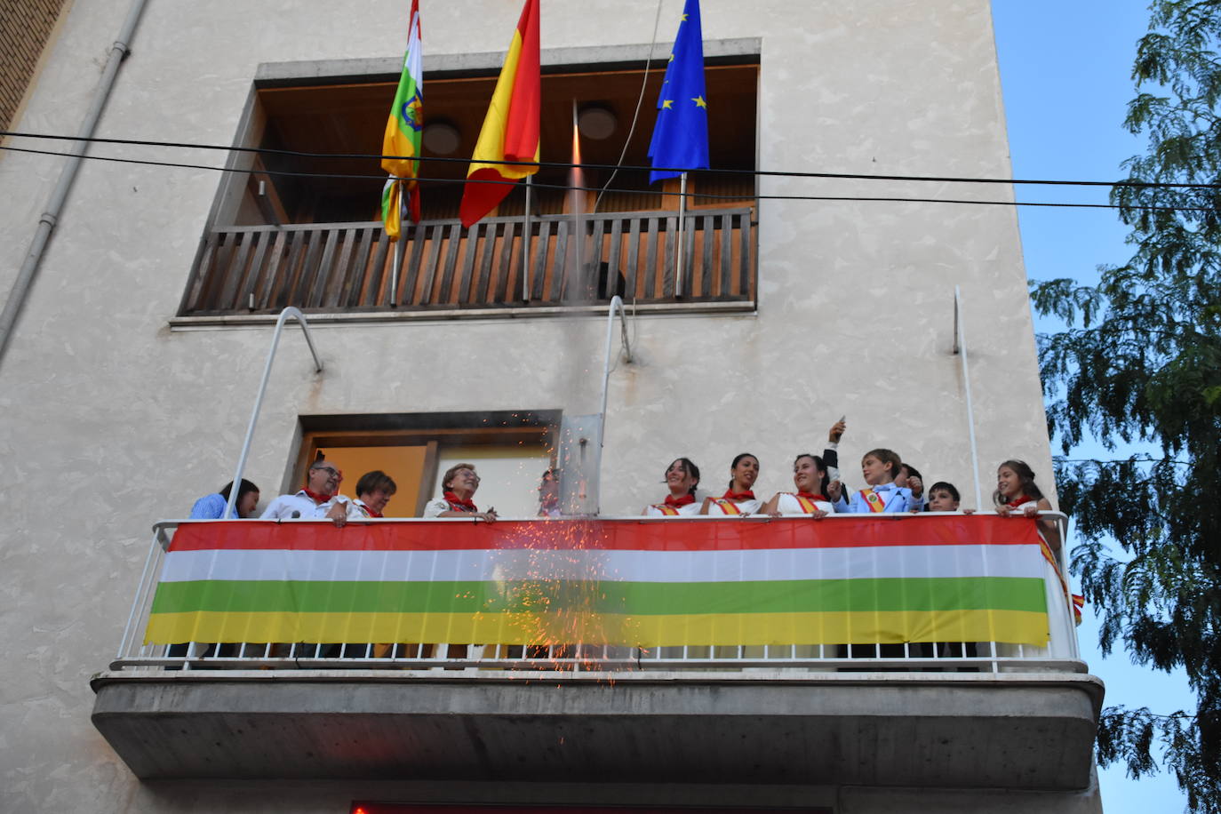 Las imágenes del inicio de las fiestas de Rincón de Soto