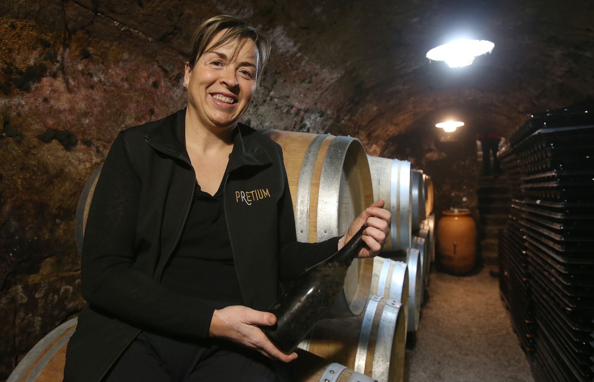 Berta Valgañón en su bodega