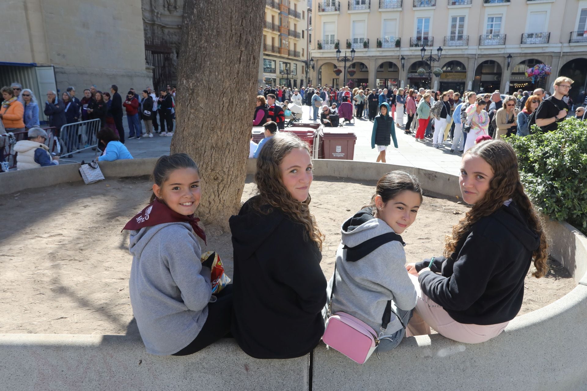 ¿Has estado de degustación para terminar las fiestas? Igual apareces en estas fotos