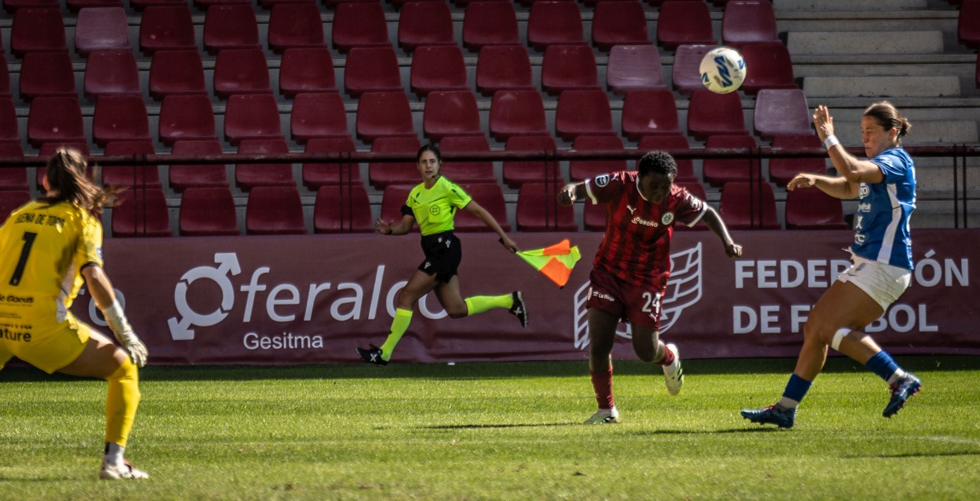 Las imágenes del encuentro entre el DUX y el Alhama