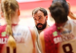 Dani Rubio cumplirá su segunda temporada en Logroño al frente del Bosonit Unibasket.