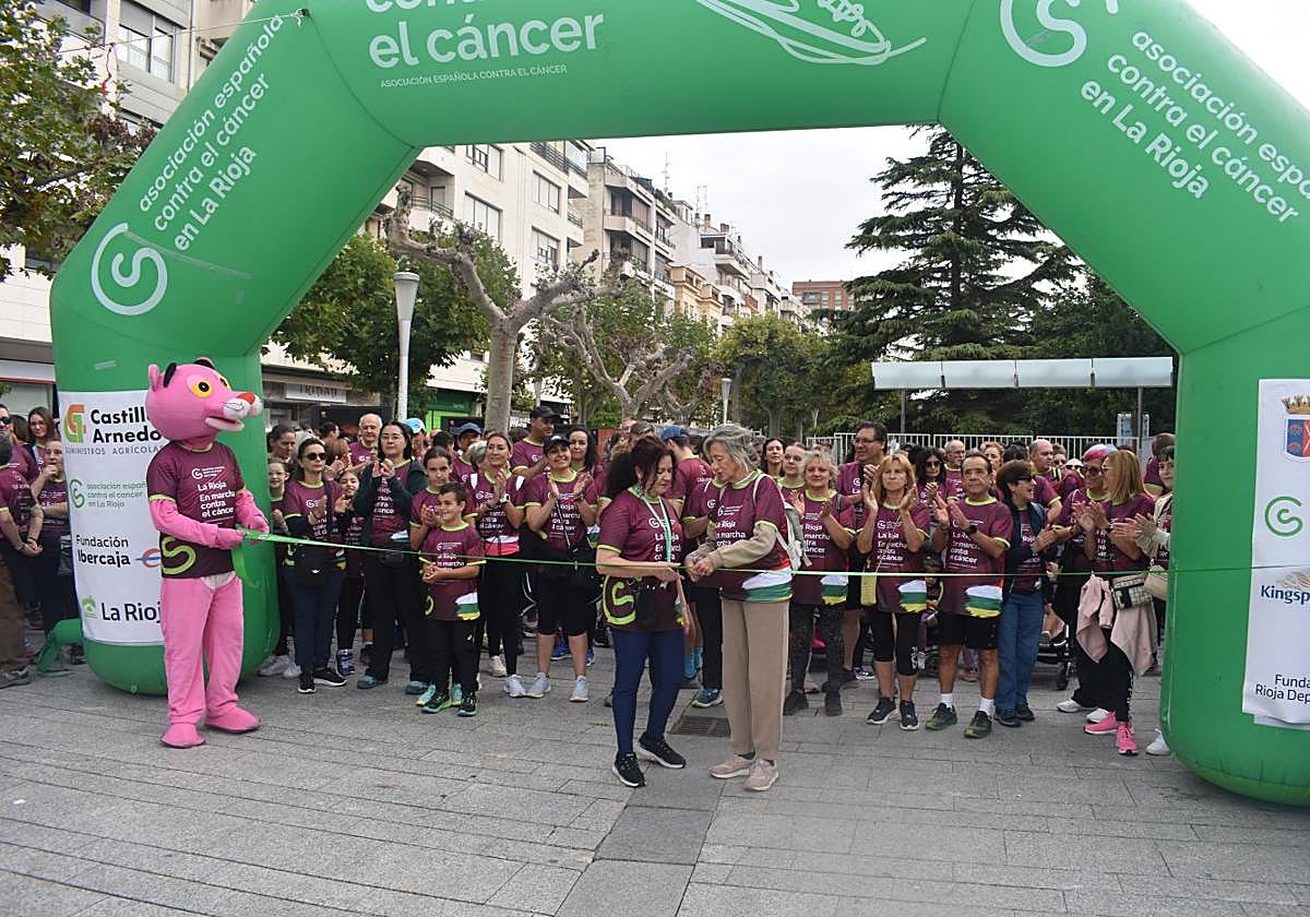 500 personas contra el cáncer en Calahorra