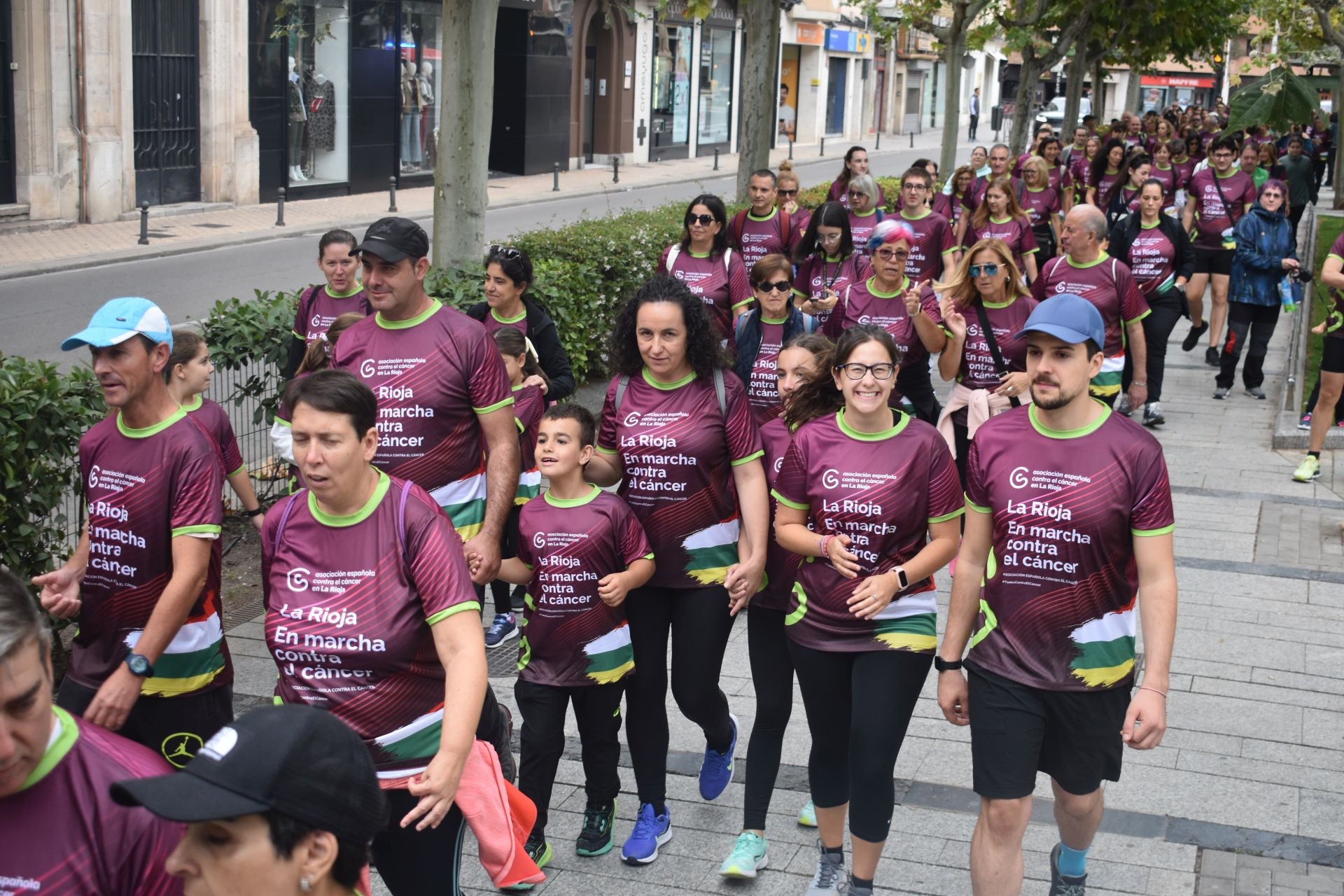 La marcha contra el cáncer de Calahorra, en imágenes