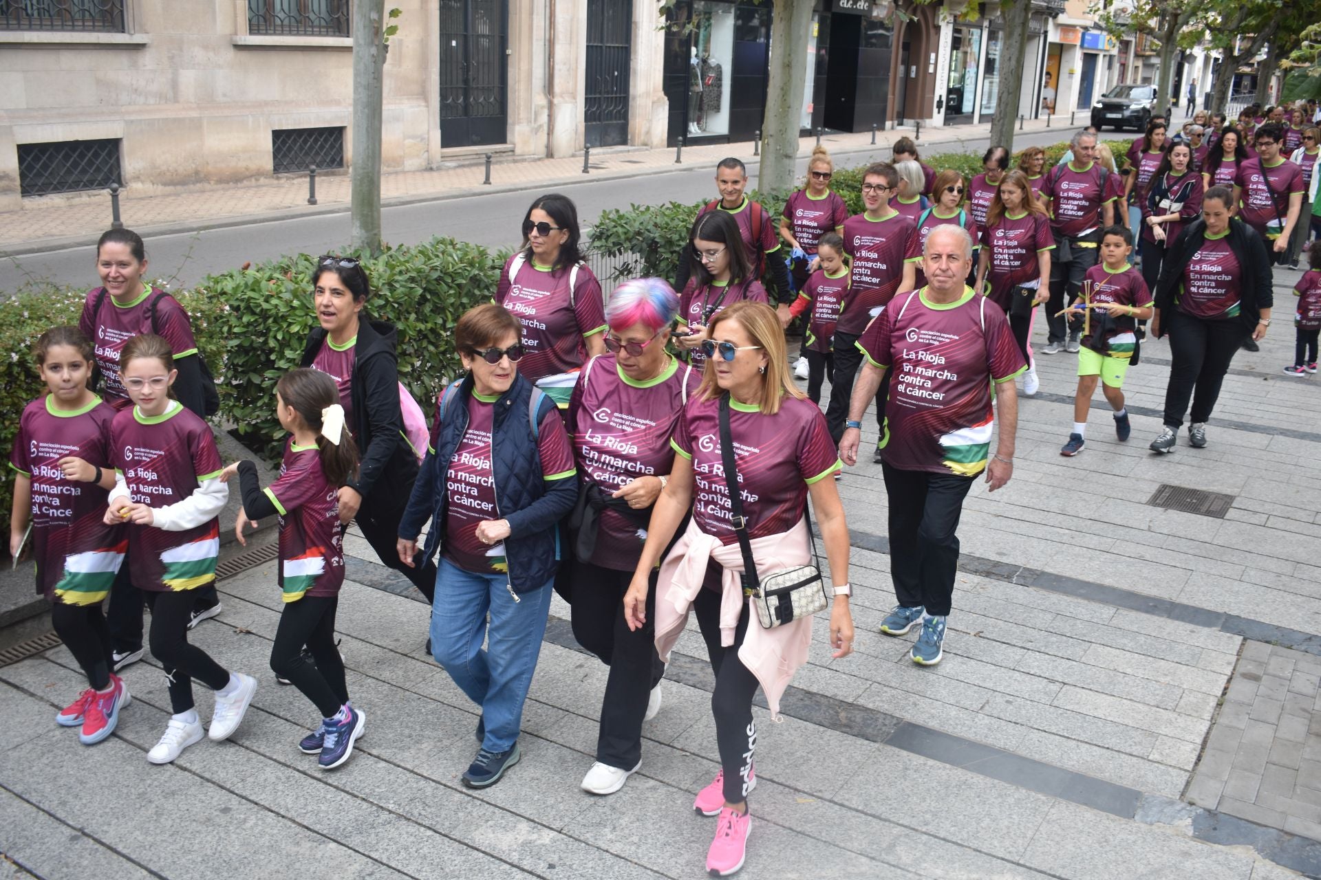 La marcha contra el cáncer de Calahorra, en imágenes
