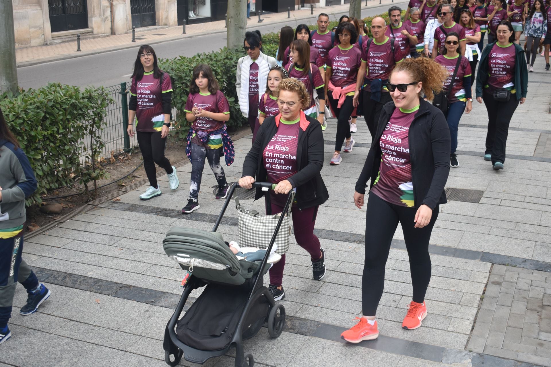 La marcha contra el cáncer de Calahorra, en imágenes