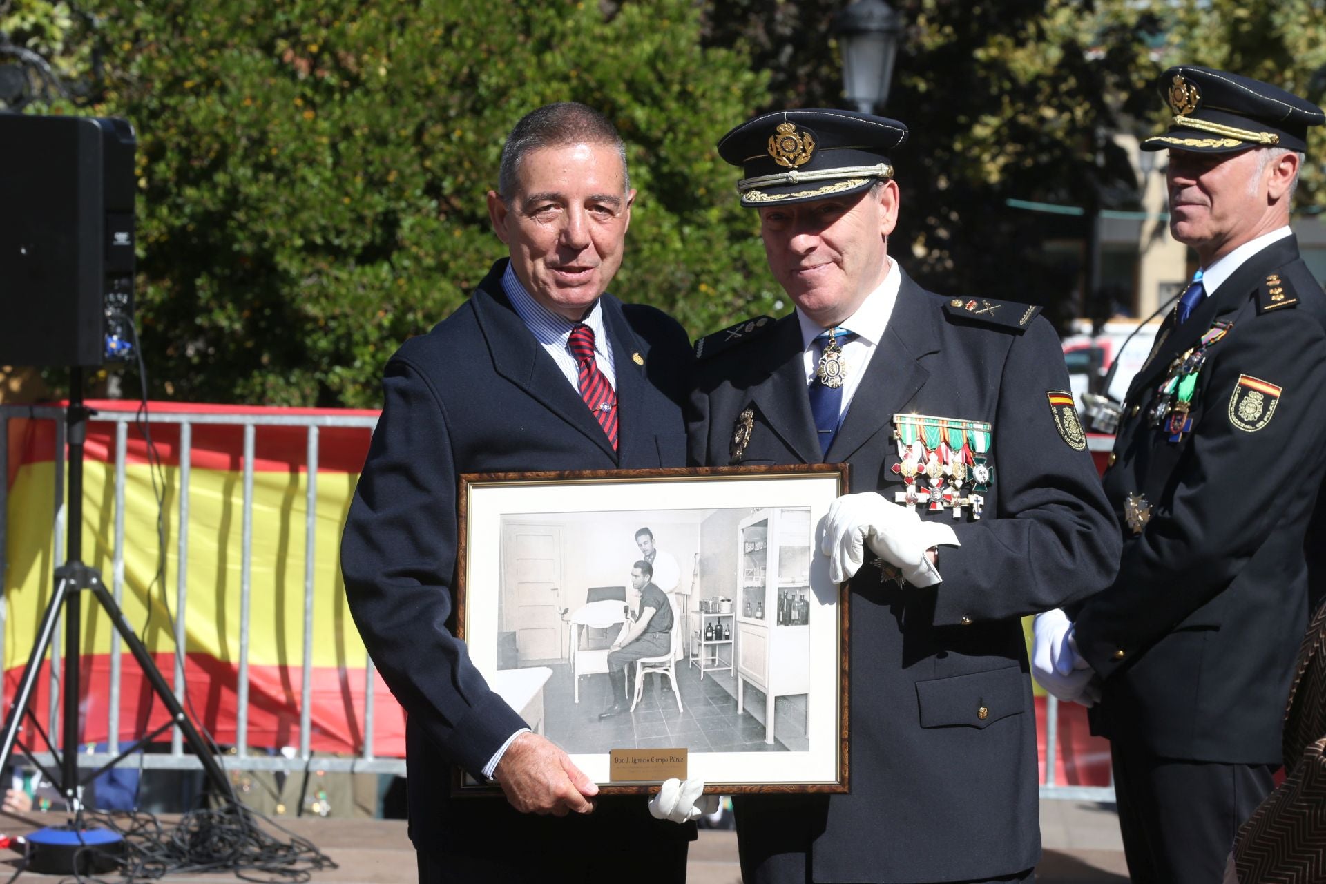 La Policía Nacional se hace sentir en Logroño en los Ángeles Custodios