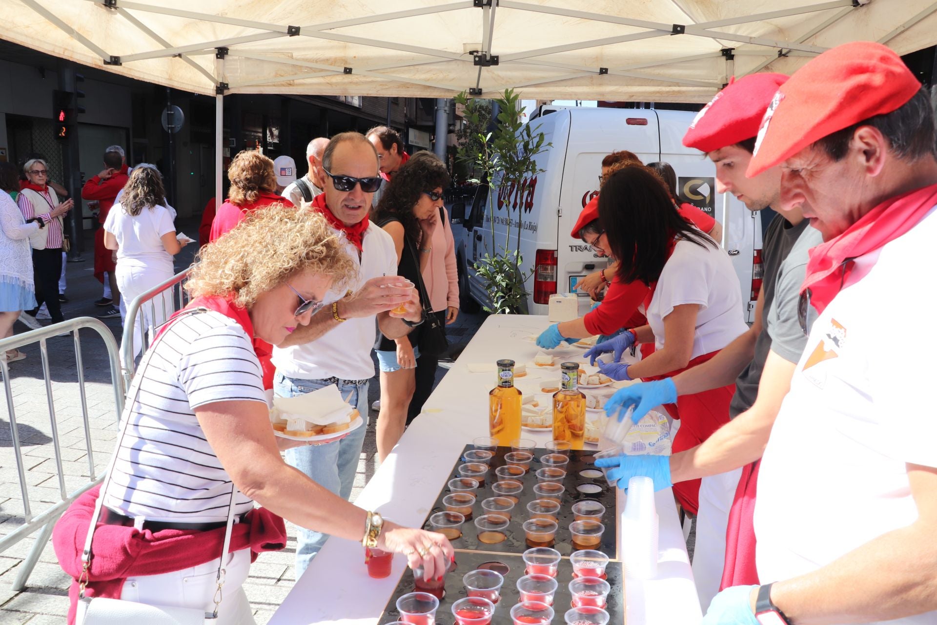 Arnedo sigue de fiestas entre degustaciones y las actividades en las peñas