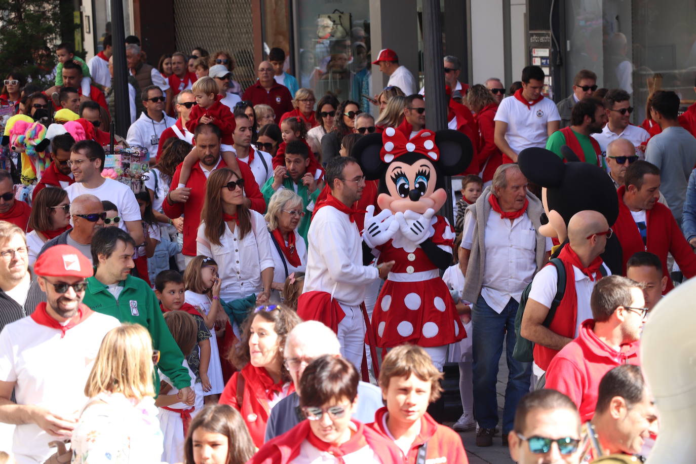 Charangas, degustaciones... Arnedo disfruta del penúltimo día de las fiestas