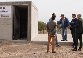 Oses visitó ayer el renovado depósito.