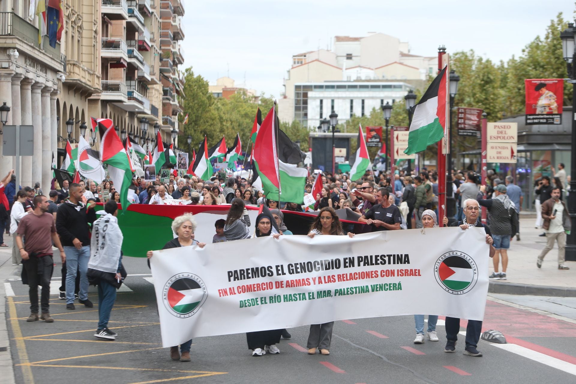 Manifestación de Logroño contra la guerra en Palestina