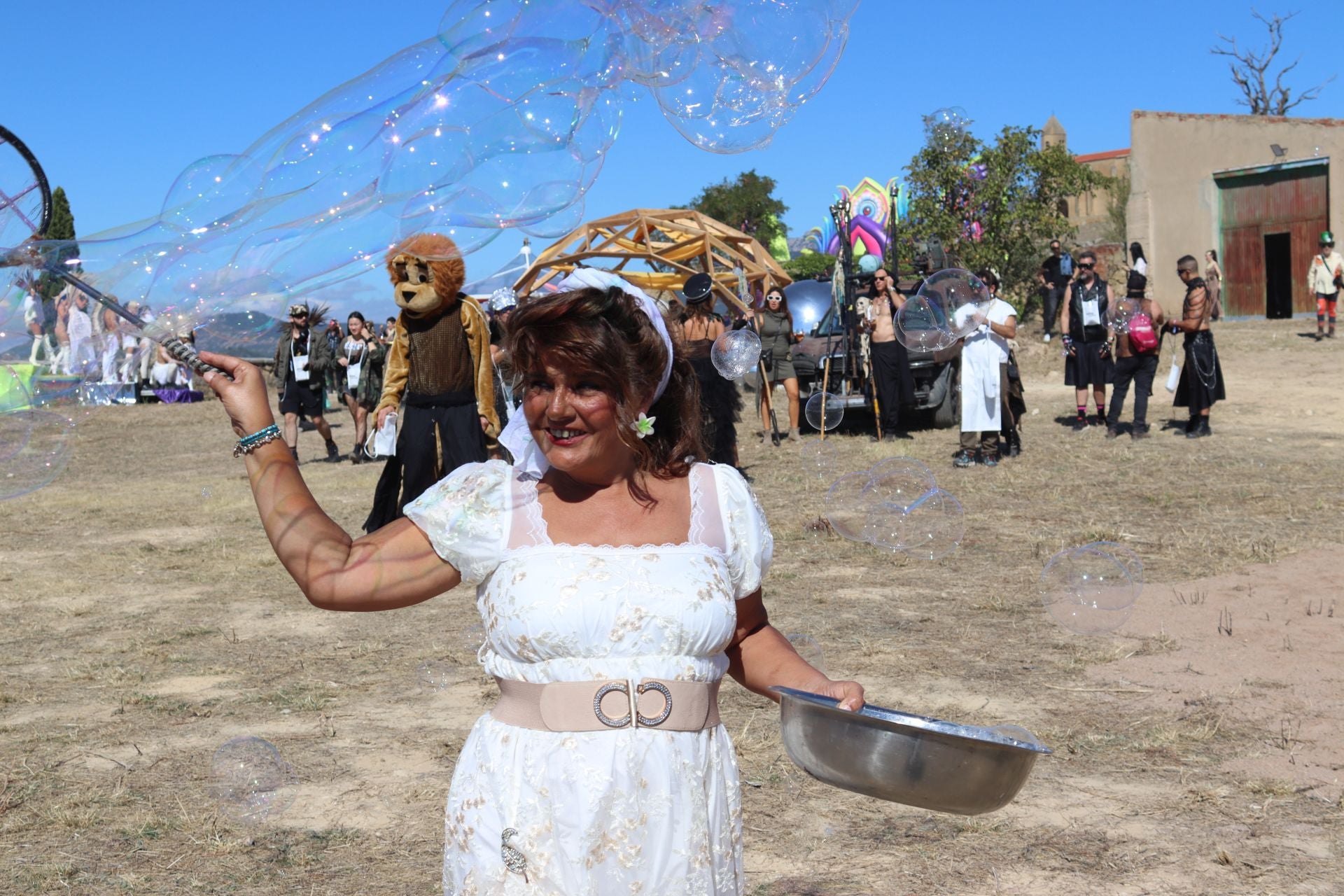 Disfraces, música y buen vino en el Vintae Wine Fest