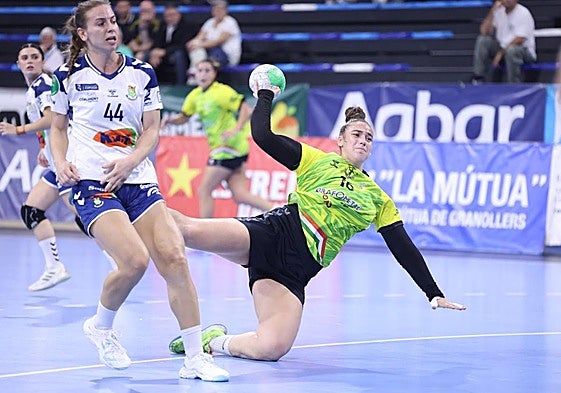 Paula Morales anota el gol del triunfo para el Grafometal.